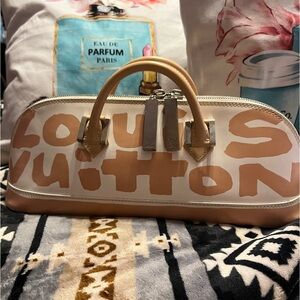 Louis Vuitton Rare EUC *COA Sprouse Graffiti East West Alma Tote Satchel Apricot